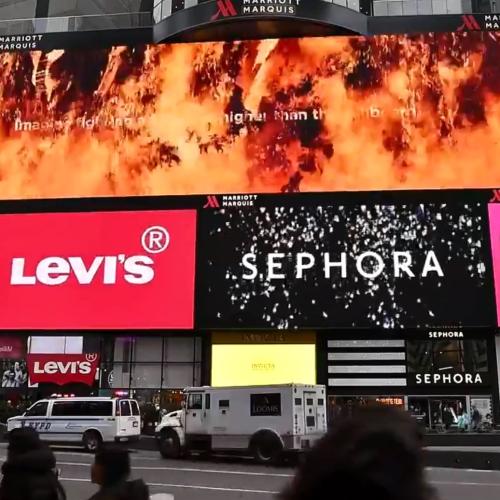 The Biggest Electronic Billboard In America Lights Up New York City To Thank Firefighters