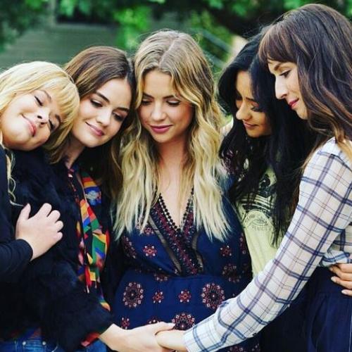 Riverdale Creators Are Rebooting Pretty Little Liars! Will You Watch?