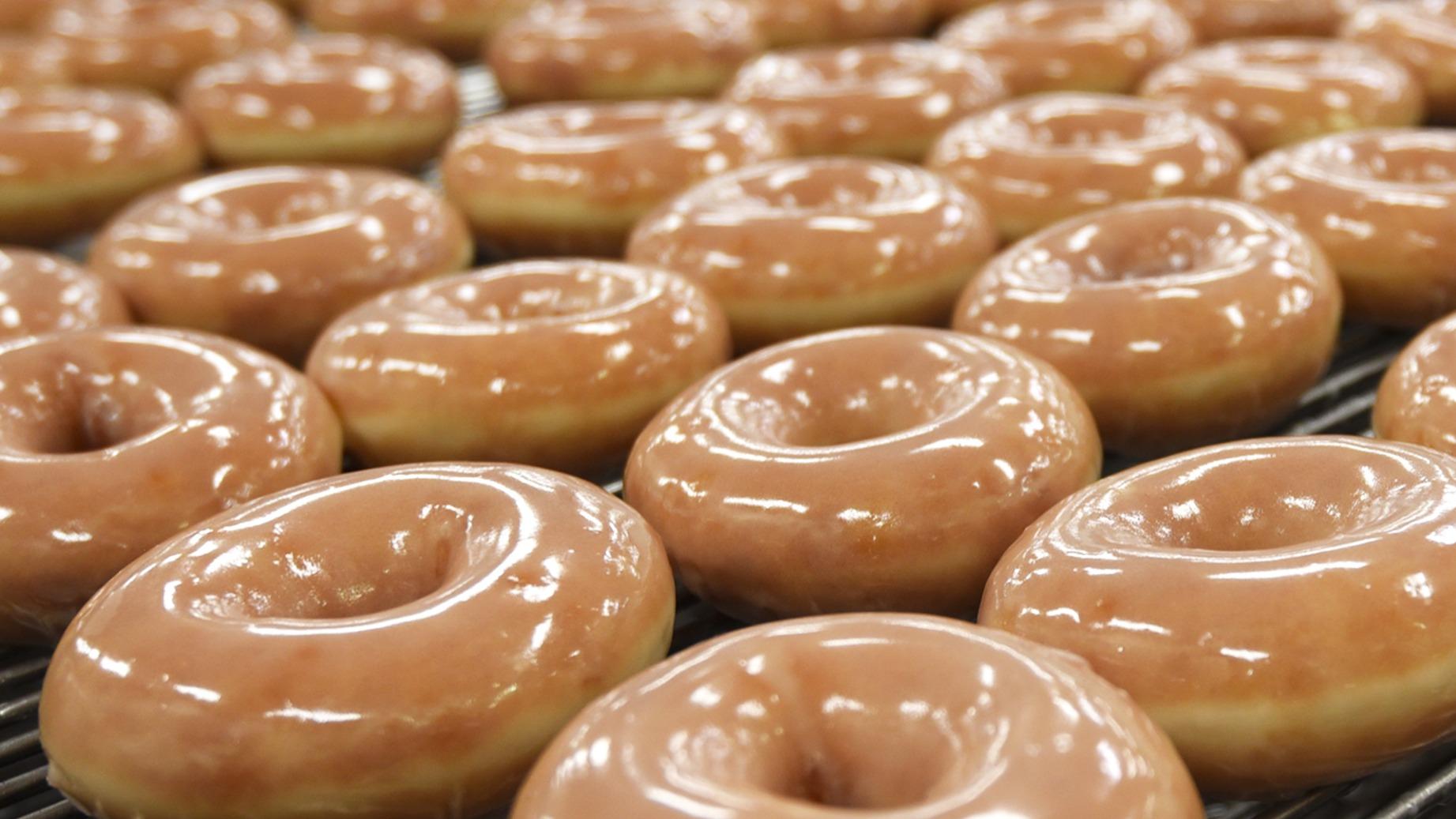 Krispy Kreme Are Going To Be Slinging FREE Doughnuts For Halloween