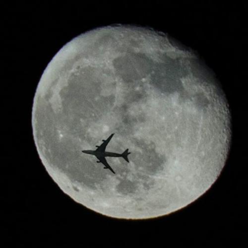 Super moon set to shine above Canberra