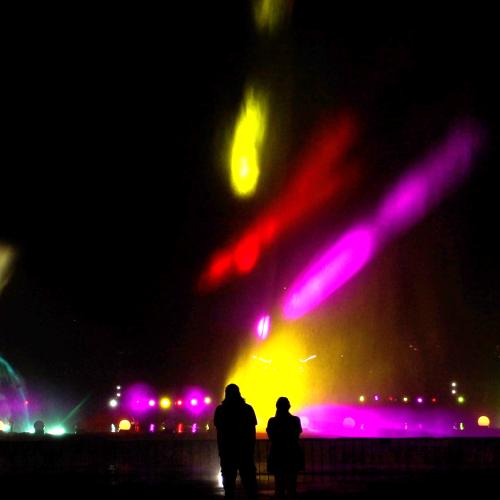 Lake Burley Griffin Lights up Canberra!