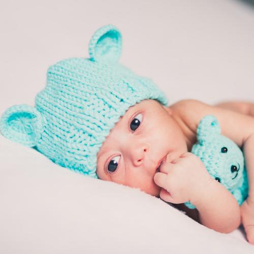 Canberrans called on to knit baby beanies