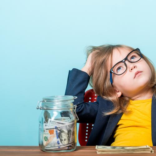 Teenager Takes Over the Family Budget and Scraps Sibling’s Pocket Money